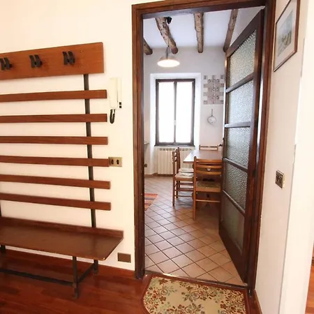 Apartment Captivating 4 -bed In Historic
