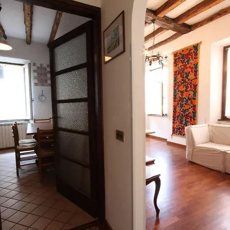 Appartamento Captivating 4 -bed In Historic