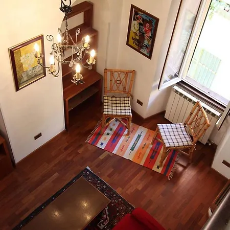 Apartment Captivating 4 -bed In Historic Bellagio